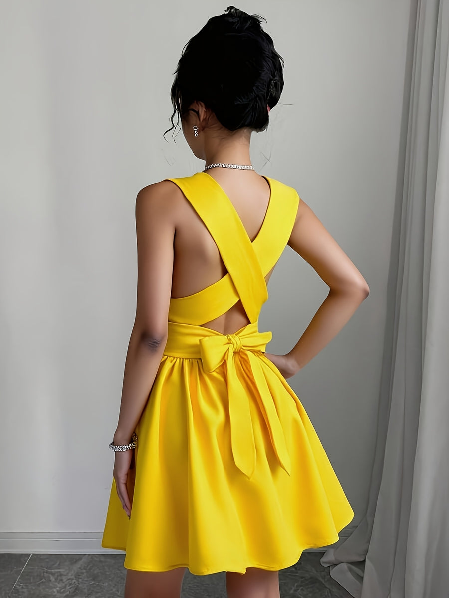 Women'S Romantic Elegant Sexy Wedding Guest Solid Color Cross V-Neck Sleeveless A-Line Mini Dress, Versatile Concert Outfit Design, Suitable for Beach, Party, Spring And Summer Evening Dress Backless Creamy Yellow Short Skirt - Yellow