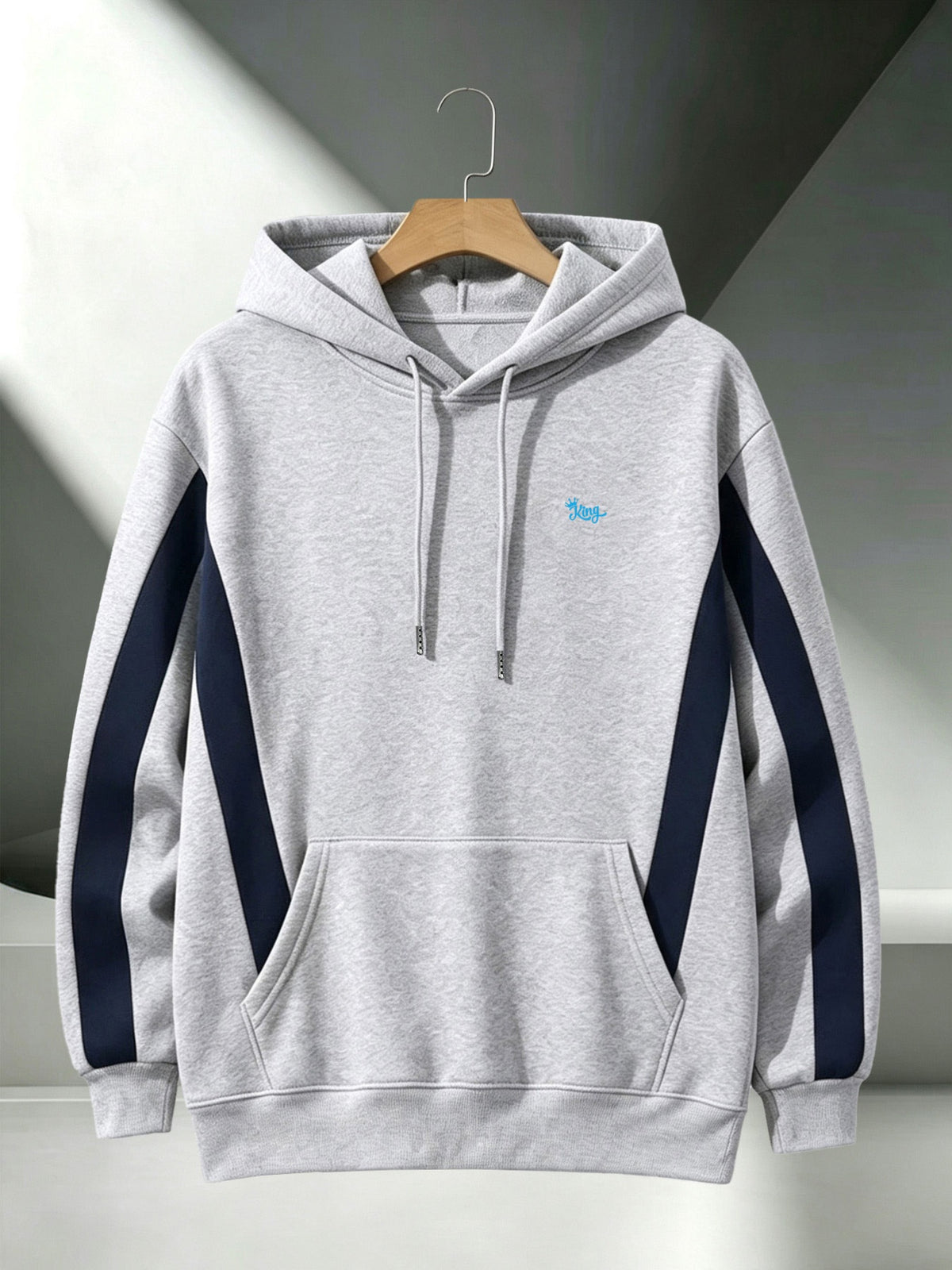 4pcs Set: 2026 Autumn/Winter Men's Street Style Hooded Sweatshirt with Diagonal Contrast Color Stripes on Sleeves, Long Sleeves, Adjustable Drawstring, Large Capacity Kangaroo Pocket for Phone, Skin-Friendly and Warm, Versatile Pullover Hoodie - Gray+grey+grey+grey