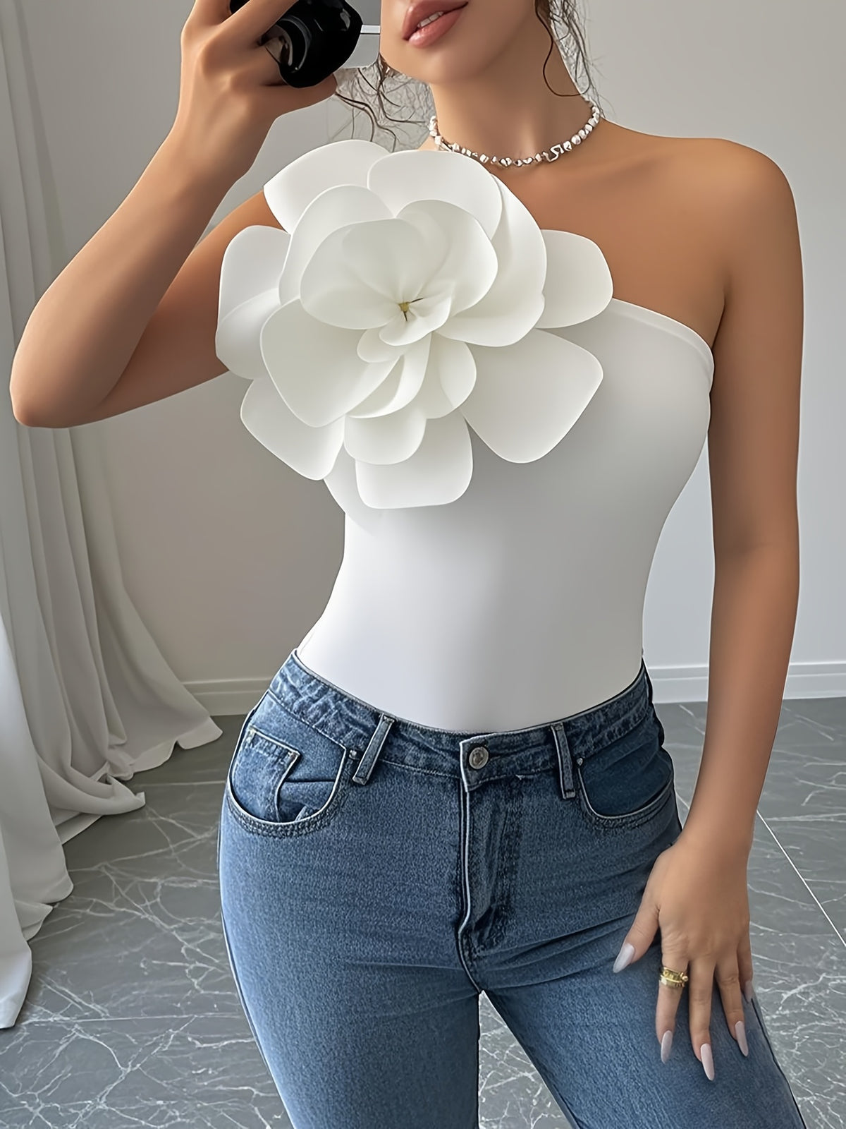 Floral Asymmetrical Neck Slim Sleeveless Casual Top - White