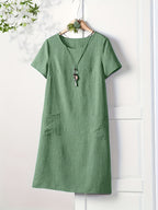 Women's Short-Sleeve Dress with Functional Pockets - Straight-Cut -Line Mid-Length Dress, Loose Fit Round Neck Short Sleeve Dress Suitable for Spring Summer Fall, Casual to Semi-Formal Wear, Machine Washable Solid Color Dress - Green