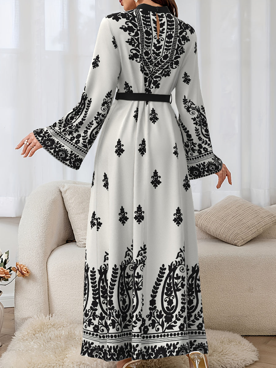 Elegant Long-Sleeved Dress for Women, Featuring a Middle Eastern Style, with a Belt, Made of Fabric, And Machine Washable - Multicolor