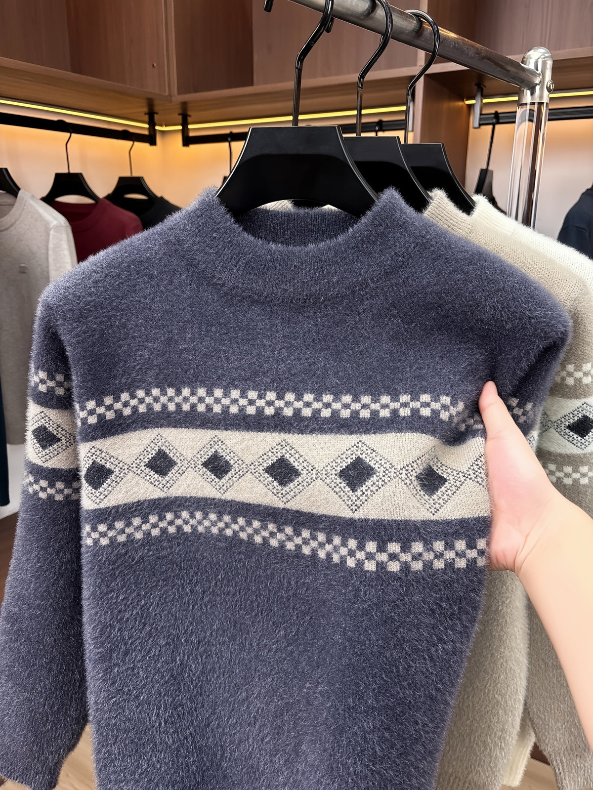 Minimalist Urban Crewneck Sweater for Portable Daily Commuting - Blue Grey