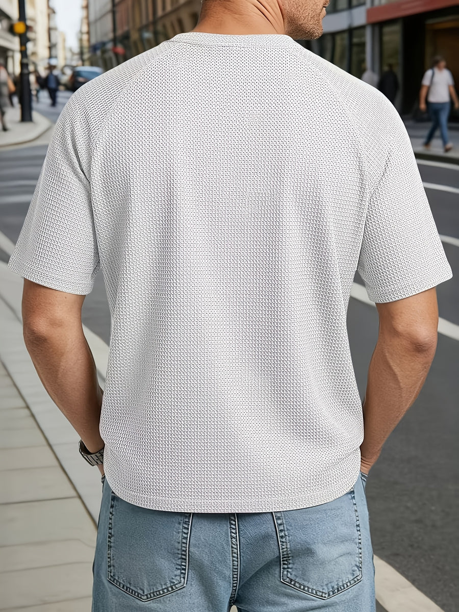 Men's Large Waffle Knit Chicken-Heart Neck T-Shirt - Loose Fit Short Sleeve Crew Neck Shirt with Hem Logo Decoration, Breathable Summer Casual & Sportswear, Solid Color Suitable for Gym, Casual Attire, Machine Washable - White