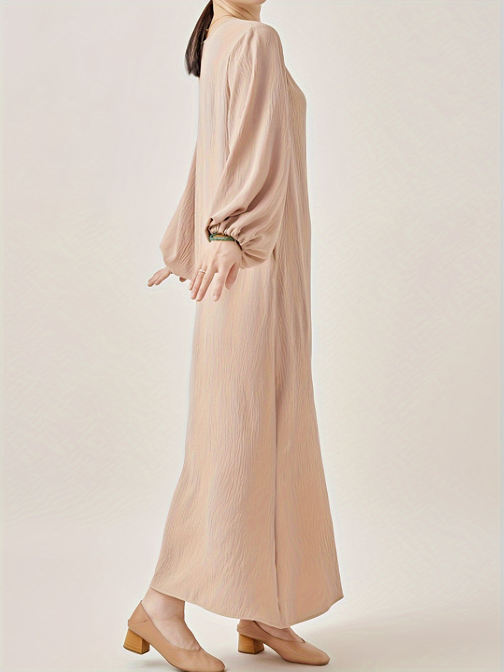 Comfortable & Casual Solid Color Muslim Dress with Bubble Pleats, Elastic Cuffs, and Flowy Hem - Polyester, Machine Washable - Khaki