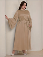 1pc Slim-fit Stretch Abaya Sleeve Front Zipper A-line AbayaElegant Flowing Muslim Robe Convenient Daily Islamic Women's WearStretch Sleeve Front Zipper AbayaSuitable for Daily Commuting, Gatherings with Family Friends, and Islamic Festive Occasions - Khaki