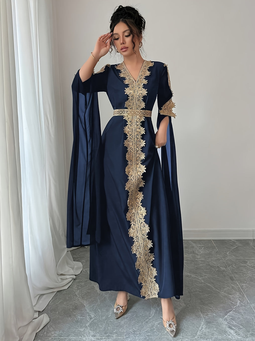 DJ0518185 Integrated Exquisite Golden Embroidery Mesh Outer Wrap Dress, Luxurious Elegant Temperament, "Golden Embroidery" Highlights Golden Embroidery Element - Navy Color