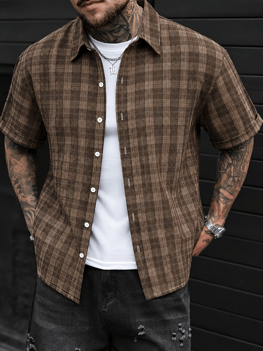 Men'S Casual Preppy Style Plaid Print Basic Color Short Sleeve Collared Shirt, Spring Summer Loose Fit Short Sleeve Checkered Pattern, Button-Front Closure, Classic Collar, Suitable for Casual And Semi-Formal Wear - Dark Brown