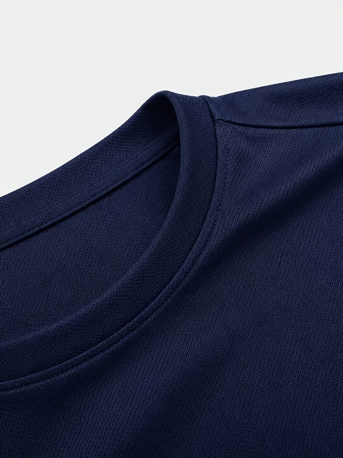 [Triple Print Detail] Front And Double Sleeve Synchronized Print Barcelona Fan Black Golden Striped Contrast Athletic Style Short Sleeve T-Shirt | Badge Line Print Round Neck Top Men'S Loose All-Match Summer Men'S Wear - Navy Color