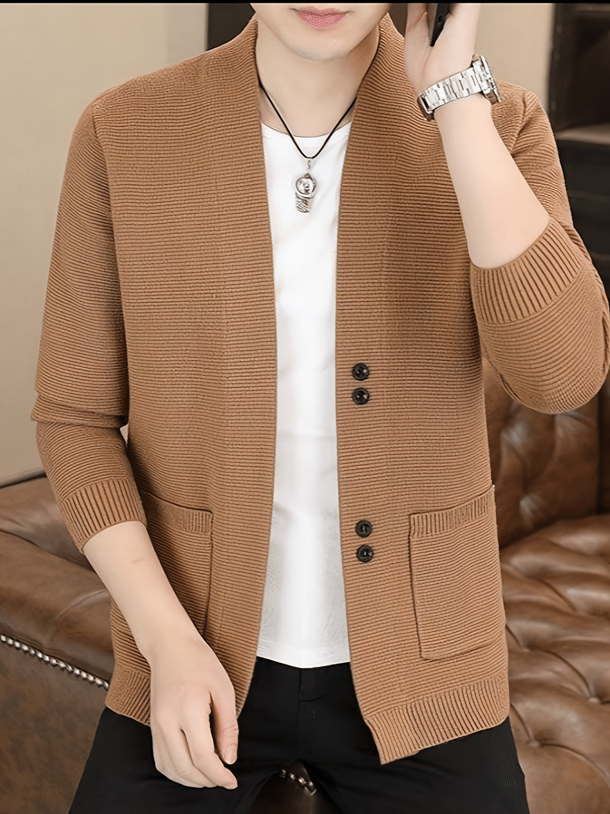 [Dulinglan OBM] Spring/Autumn New Men'S Knit Cardigan, Old Money Style Solid Striped Open Collar V-Neck Knit Cardigan Men'S Business Casual Fashion Open Collar Knit Sweater Top, Suitable for Spring, Autumn, Layering Or Outerwear - Camel