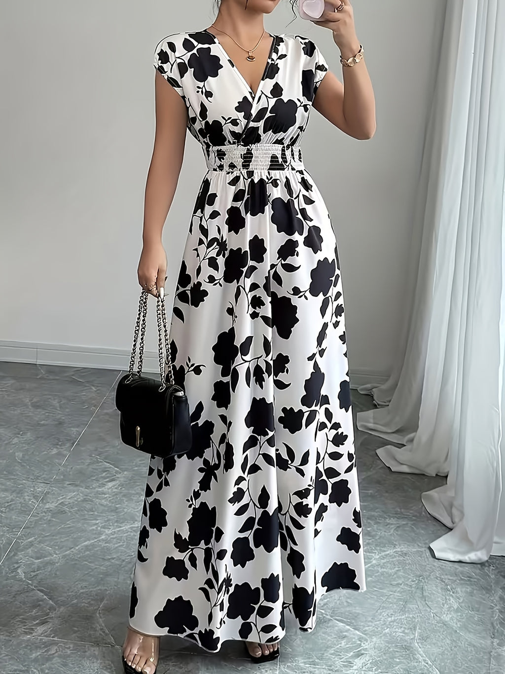 Ladies' V-Neck Floral Print Casual Long Dress | Perfect for Spring/Fall, Shirred Detail, A-Line Pendulum Style - Black