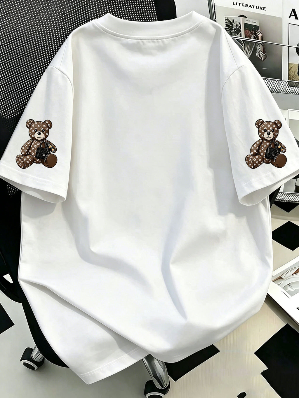 Plus Size, Plus-size Women's Crossbody Bag with Bear Print, Round Neck Short-sleeve T-shirt. Suitable for Summer Vacations, Beach, Holidays, Spring, Valentine's Day, Carnivals, Mother's Day Gifts; a Gift for Mom. Suitable for Daily Wear - White