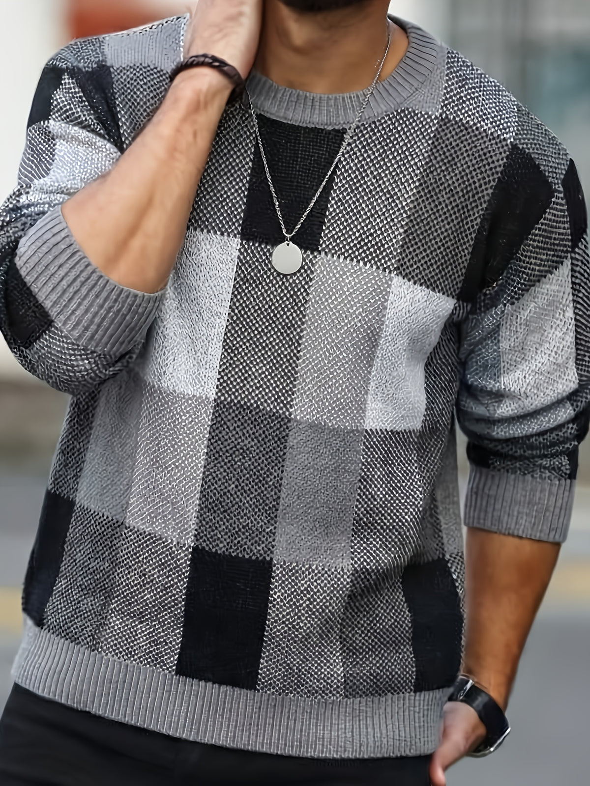 Men'S Casual Color-Block Checkered Design Loose Knit Pullover, Trendy Blocked Long Sleeve Round Neck Sweater, Suitable for Fall Winter Wear, Fashion Statement Piece - Graphite Color