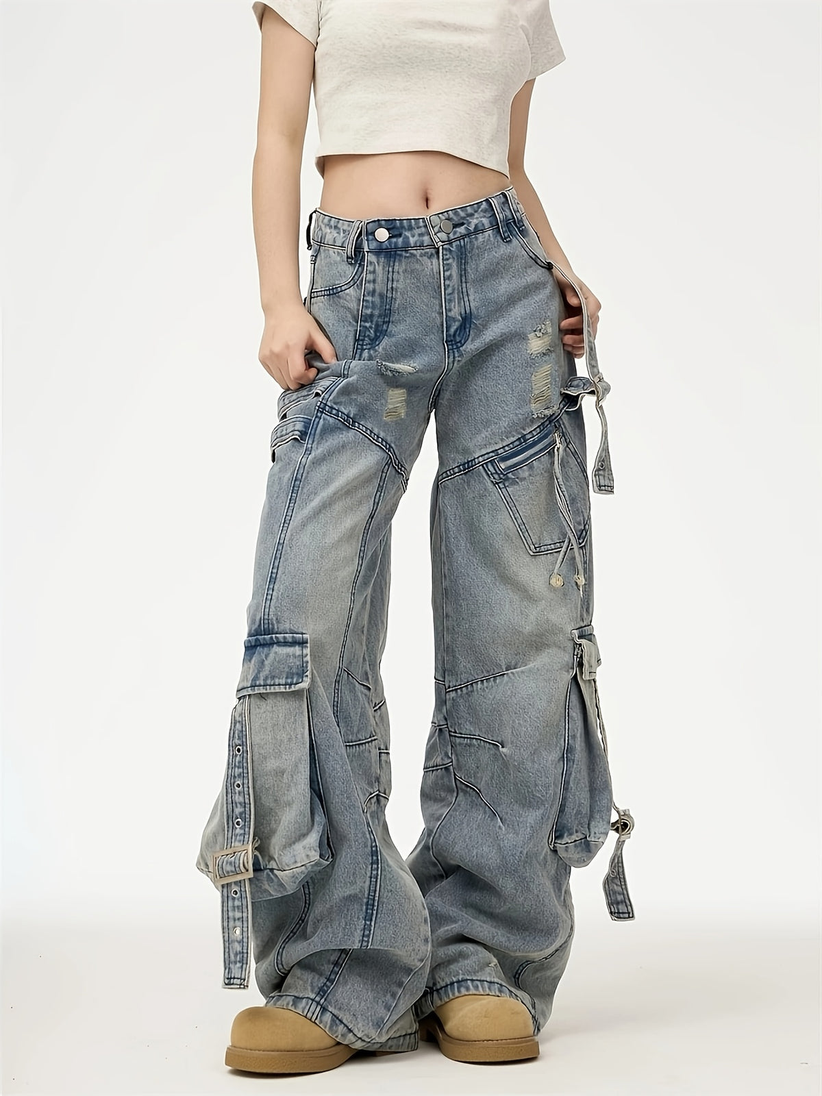 Spring Summer New American High Street Deconstructed Cargo Style Wide Leg Jeans, High Waist Double Button Design And Ultra Loose Wide Leg Scimitar Pants Style, Deconstructed Patchwork Cut Style, Multi-Pocket Cargo Women'S Jeans Long Trousers - Sea Blue