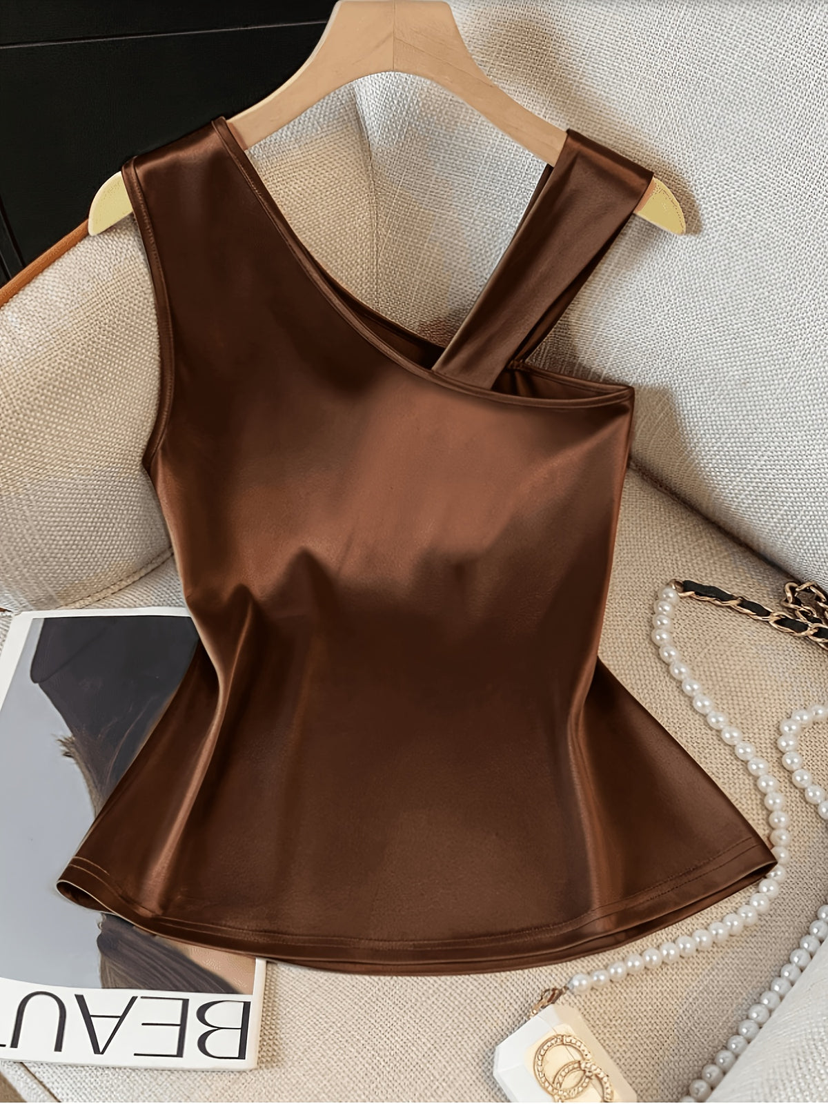 Women'S Elegant Asymmetrical Shoulder Textured Fabric Rose Floral Decoration Button Niche Design Vest Top - Coffee Brown