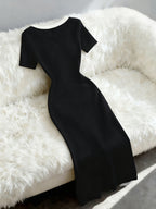 Ribbed Dress, Single-Breasted Slim-Fit Hip-Hugging Dress, Black and White Contrast Color Elegant Dress, Short-Sleeve Waist-Cinching Dress, High-End Little Black Dress, French-Style Elegant Dress, Light Luxury High-End Look, Vintage Classic Elegant - Black