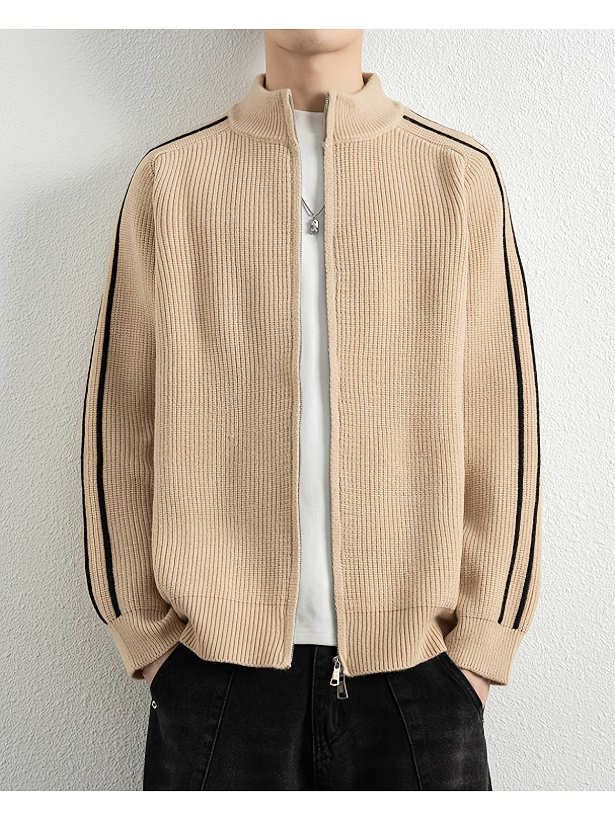 [Wading Whale OBM] Spring/Autumn New Men'S Knit Cardigan, Old Money Style Color-Block Striped Zipper Front Stand Collar Cardigan for Men, Business Casual Fashion Knitwear, Suitable for Spring, Autumn, Winter Layering Or Outerwear, Fits Daily Casual - Khaki
