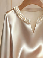 Ladies' Champagne-colored Elegant Round-neck V-neck Pearl-embellished Long-sleeve Shirt, Made of Satin Fabric, Suitable for Commuting and Daily Elegant Wear. Elegant Special - Apricot