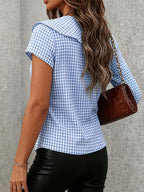 Elegant and Cute Daily Butterfly Collar Short-sleeve Blouse Top, Featuring a Classic Two-tone Plaid Pattern and a Front Tie Bow Design, Suitable for Daily Wear and Casual Outings - Light Blue