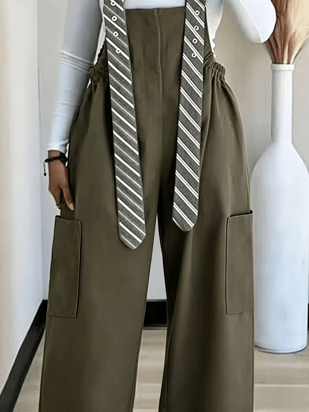 2026 New Women'S Loose Strappy Wide-Leg Pants, Age-Reducing, Versatile Casual Jumpsuit, Casual Striped Jumpsuit/Apron Pants - Olive Green