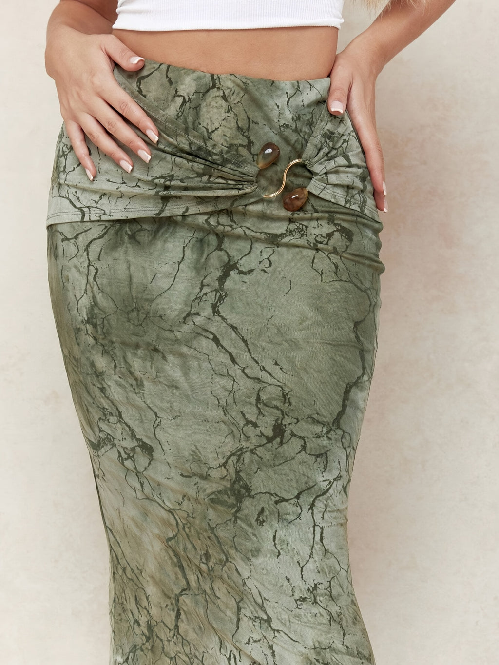 Elegant Marble Print Maxi Skirt with Metal Button Detail & Ruched Waist - Flared Hem Ultra-Long Length, Machine Washable for Spring Summer Fall, Cute Skirts, Seasonal Fashion, Nontransparent Fabric - Mixed colors