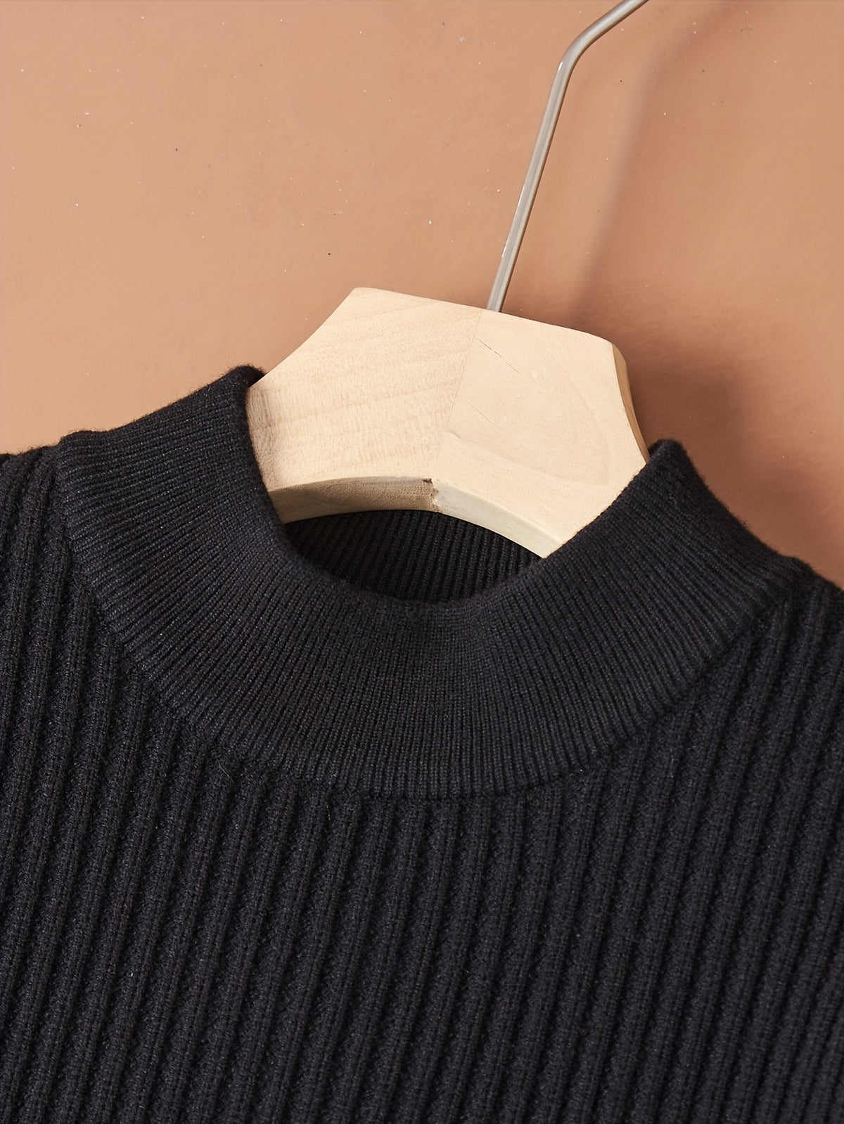 Tehan Men's Semi-High Neck Short Sleeve Knit Sweater, Thick Warm Half-Sleeve Knit Sweater for Spring, Autumn, and Winter, Can Be Worn Alone or as a Base Layer, Soft High-Quality Fabric for Skin-Friendly Wear, Heavy Craftsmanship with 3D Embossed - Black