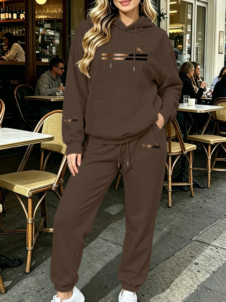 2026 New Women's Casual -Lined Hooded Sweatshirt and Elastic Waist Jogger Pants Set, Featuring a Simple and Stylish Letter "K" and Line Combination Pattern Print, Versatile for Fall/Winter - Coffee Brown