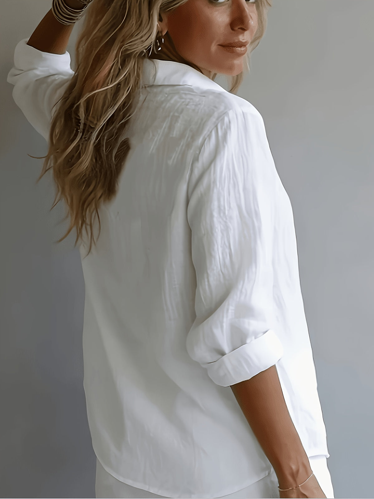 Ladies' Fashionable And Elegant Vacation Shirt, Casual, Versatile, Loose-Fitting Commuter Top, Wilderness Orienteering - White