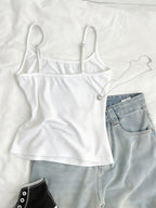 American-style Round Neck Angel Spaghetti Strap Top, ANGEL Pattern, Y2K Vintage Spicy Adjustable Thin Strap Crop Camisole, Women's New Summer Sleeveless Top, Suitable for Casual Streetwear, Daily Wear, or Parties - White