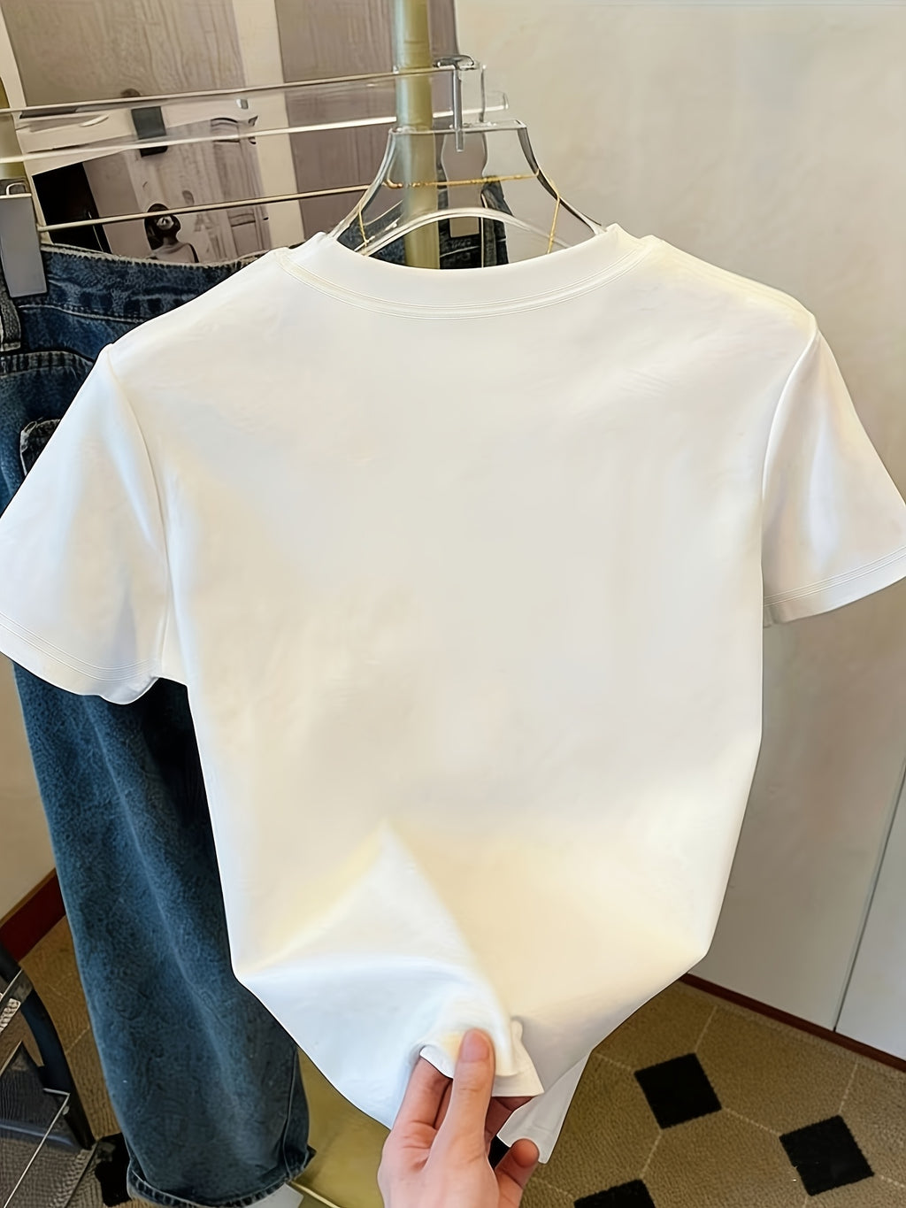 Women'S Spring/Summer Casual Short Sleeve Round Neck T-Shirt with Golden Moon Butterfly Print - White