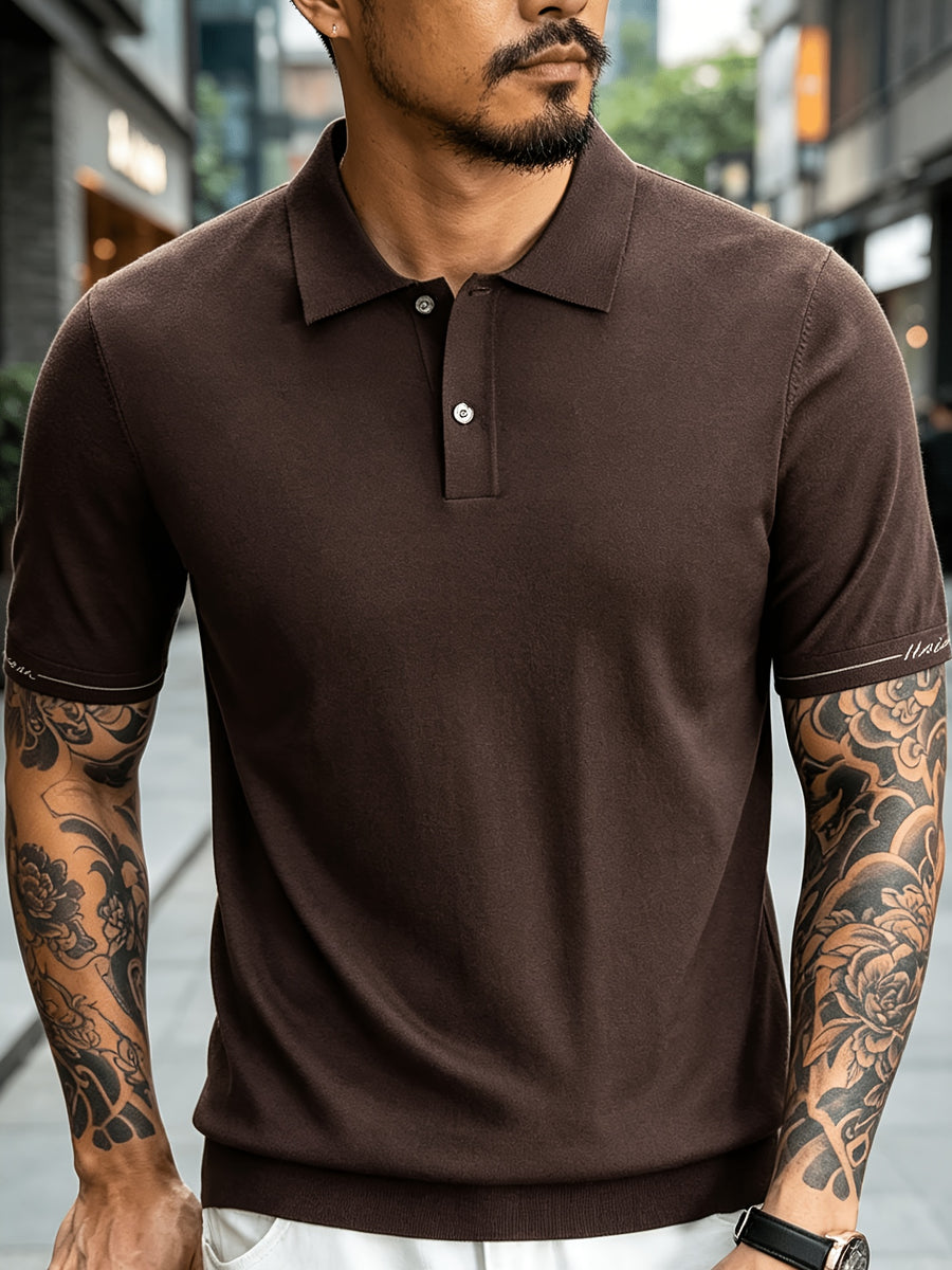 Men's Knitted Short-Sleeve Polo Shirt - Urban Street Scene Exterior Shot, Slim Fit, Lapel Collar, Two-Button, Business Casual Commuter Thin Top, Solid Color Knit Top with Embroidered Cuff Design - Laoqianka