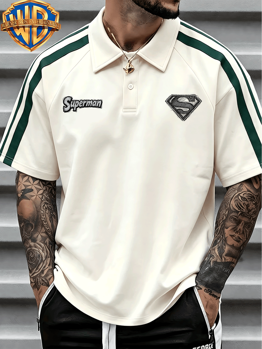 Warner Bros Official American Street Sketch Hand-Drawn Style Superman Shield S-Logo Print, Men's Fashion Casual Short-Sleeve Polo Shirt, Side Contrast Color Stripe Design, Men's Breathable Short-Sleeve Lapel Top, Suitable for Business - Apricot