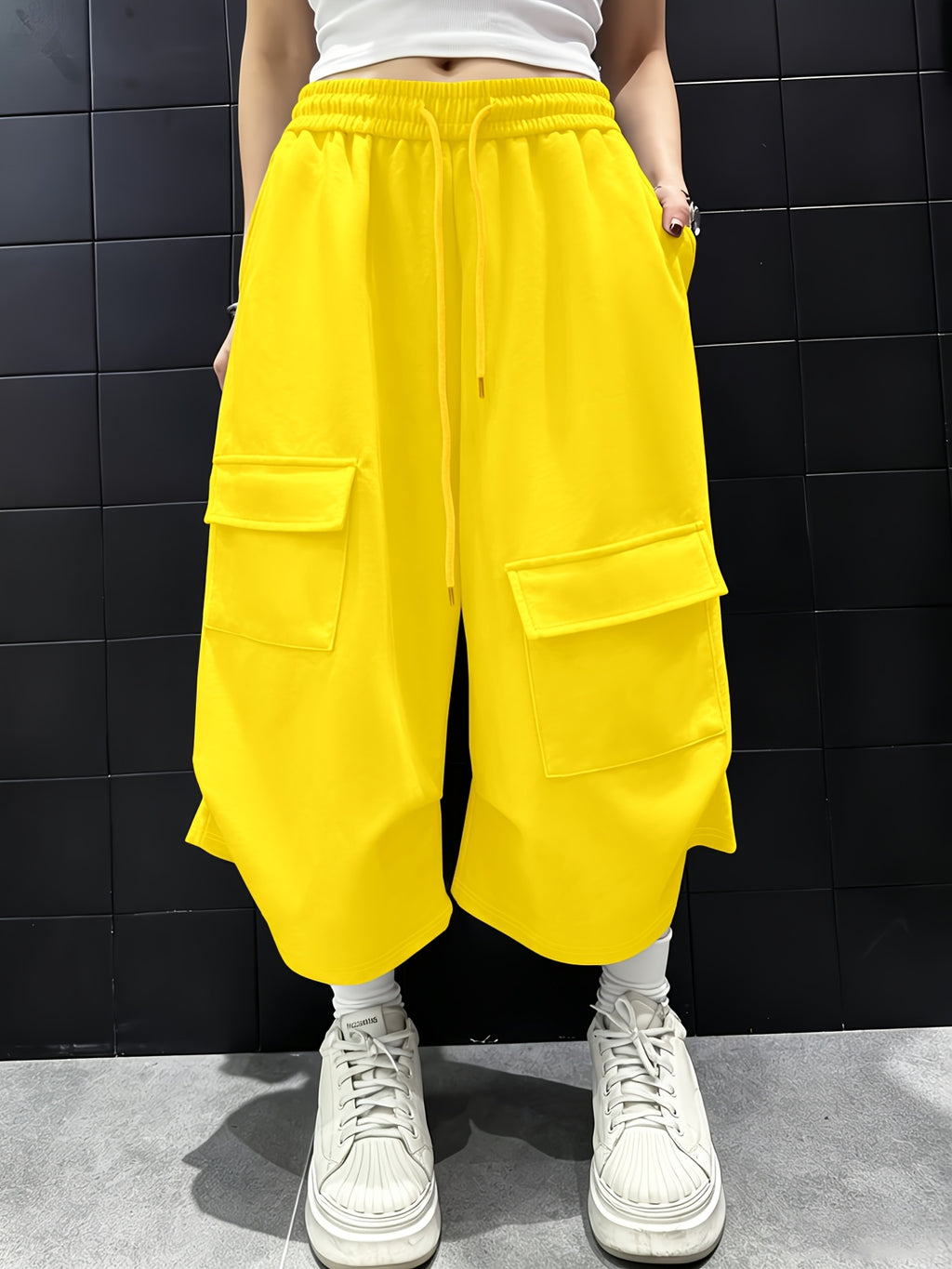 American Street Style Summer Yellow Women'S Multi-Pocket Design Elastic High-Waist Loose Wide-Leg Casual Cargo Capri Pants, Women'S Casual Sweatshirt Shorts Y2K - orange yellow