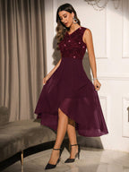 Women's Sleeveless Sequin-Embellished Dress with Elegant Pleats and Round Neck, Solid Color, Suitable for All Seasons, Featuring Sparkling Details - Burgundy