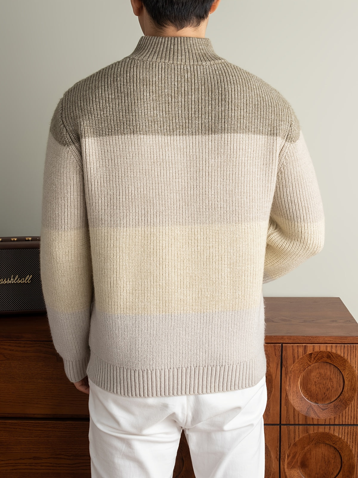 [Whale-Crossing Lan OBM] 1pc Autumn/Winter New Thickened Men'S Knit Pullover Sweater, Old Money Style Color-Block Stand Collar Half-Button Long Sleeve Knit Pullover for Men, Business Casual Fashion Sweater Suitable for Spring, Autumn - Camel
