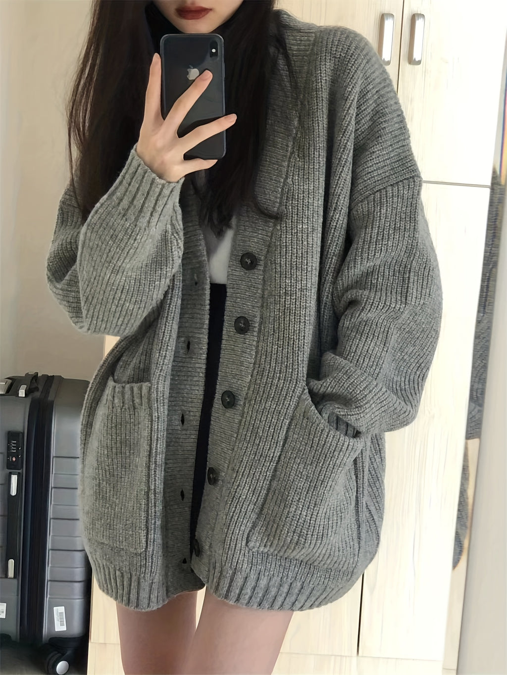 Casual V-Neck Single-Breasted Sweater Coat for Women with Double Pockets, Autumn and Winter Cardigan - Grey