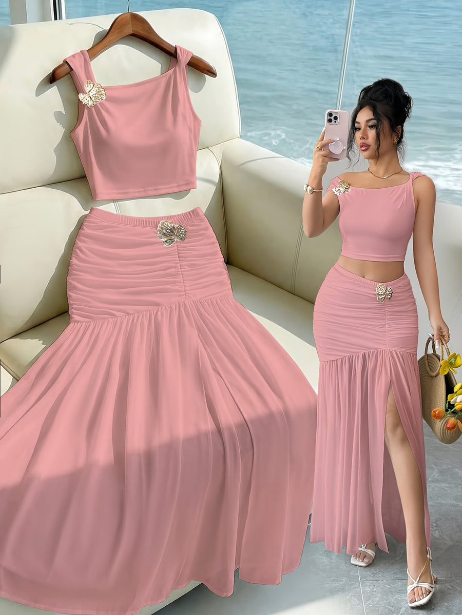 Elegant 2pcs Set for Women, Featuring a Strappy Crop Top and a Slit Maxi Skirt with Metallic Embellishments. The Slim-fit Design Is Perfect for High-end Occasions Such as Dates, Evening Parties, Gatherings, and Vacations - Peach