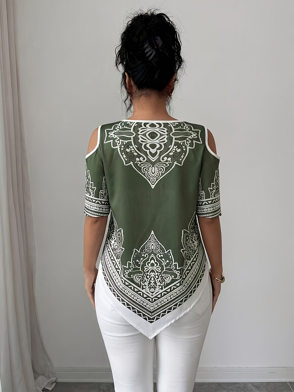 Women's Elegant Asymmetrical Hem Blouse Top - Short Sleeve Round Neck Church Shirt with Asymmetrical Hemline, Black & White Print Suitable for Commuting, Church Events, Casual Outfits, Spring Summer Fall Wardrobe Essential - Olive Green