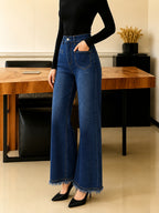 Women's Straight-leg Jeans, Vintage Washed Stretch Denim Fabric, Slim Fit, Figure-flattering, Casual and Versatile Long Pants. - Medium Blue
