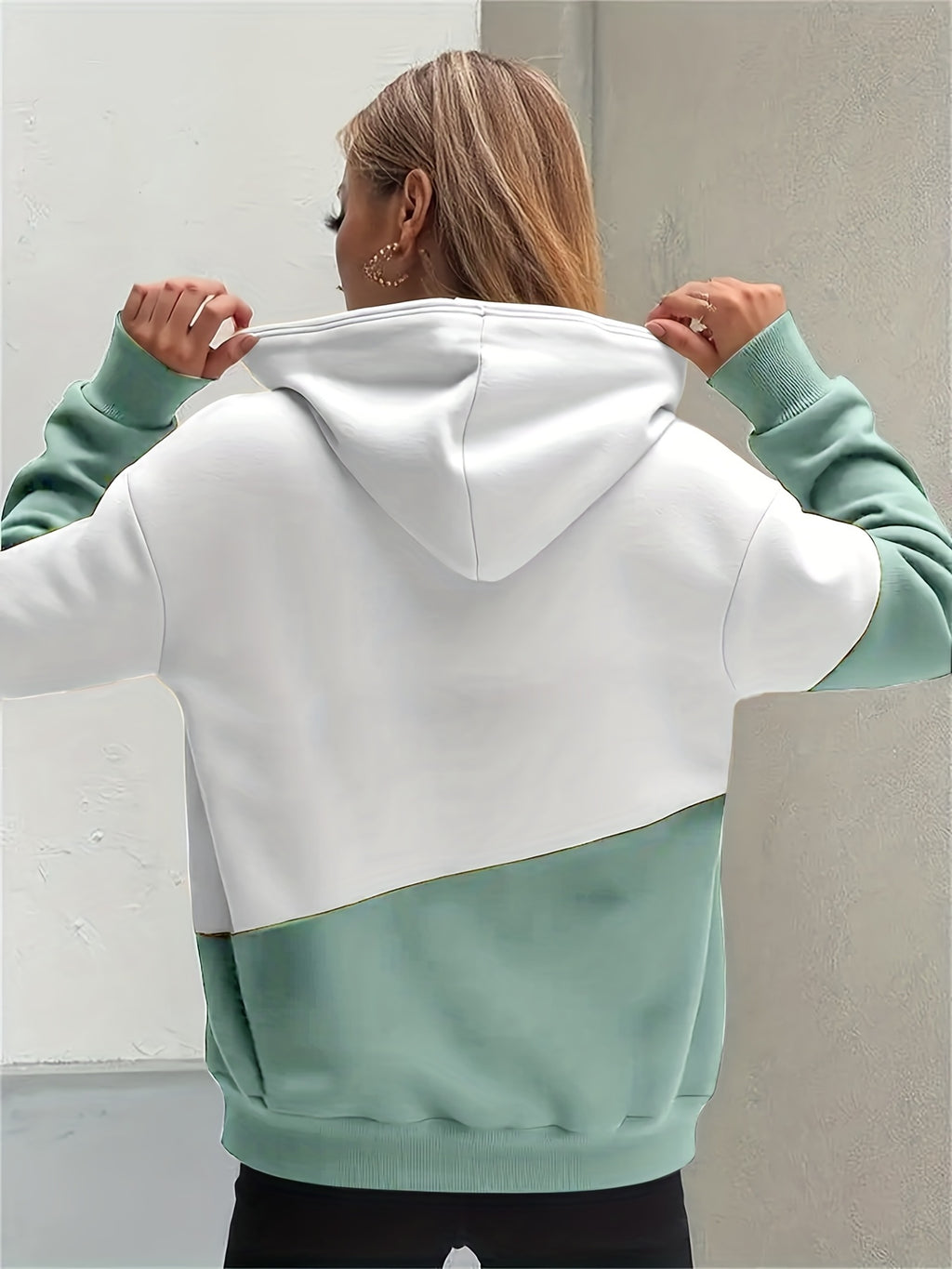 Women's Fashion Color Block Letter Pattern Casual Hooded Sweatshirt - Light Green White