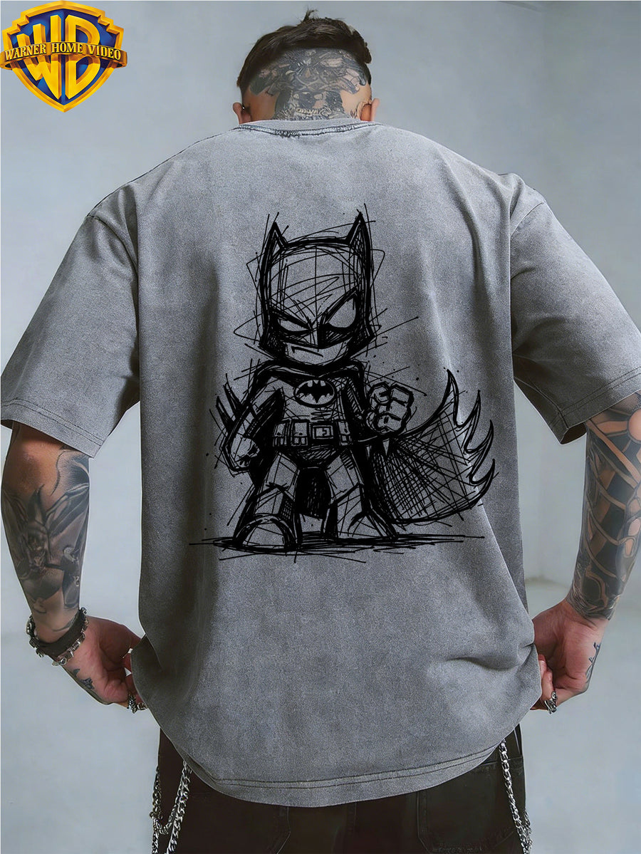 Warner Bros. Official License, Cape Q-Version Batman Sketch Double-Sided Print Washed Distressed Short Sleeve T-Shirt, American Retro Casual Top, Men'S Casual Comfortable Versatile Loose T-Shirt, Suitable for Daily Wear, Styling, And Gifting - Grey