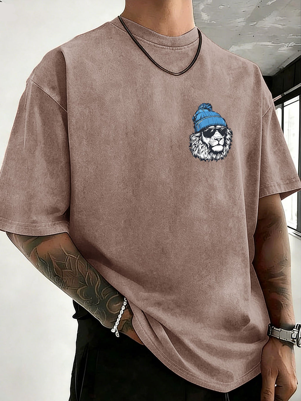 Men's Heavyweight Washed Distressed Loose-Fit Short-Sleeve T-Shirt with Reversible Print, Available in 12 Colors for Mix & Match, National Trend Y2K Style for Daily Commuting, Sports, Fitness, Couples, Streetwear, and Outings - Brown