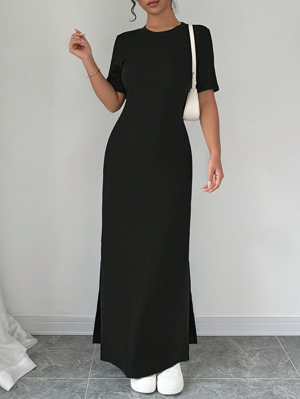 A Tailored, Solid Black Dress for Women, Featuring a Slit Design, Suitable for Everyday Wear in Spring And Summer - Black