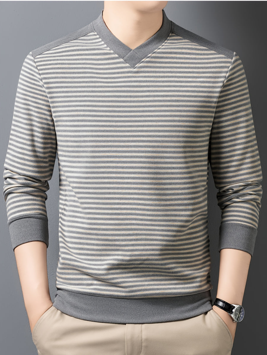 New Spring, Autumn, and Winter V-Neck Men's Long-Sleeve T-Shirt, Fashionable Casual Thin Striped Top, Stylish, Elegant, Youthful, and Versatile Men's Apparel, Soft, Skin-Friendly, Close-Fitting, Comfortable, and Warm Clothing HL2531 - Grey