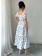Women'S Ruched Square Neck Short Sleeve Ruffled Hem Dress with Ditsy Floral Print, Suitable for Casual, Work, Travel, Beach, Bohemian, Western, Music Festival, Countryside Style - Blue And White