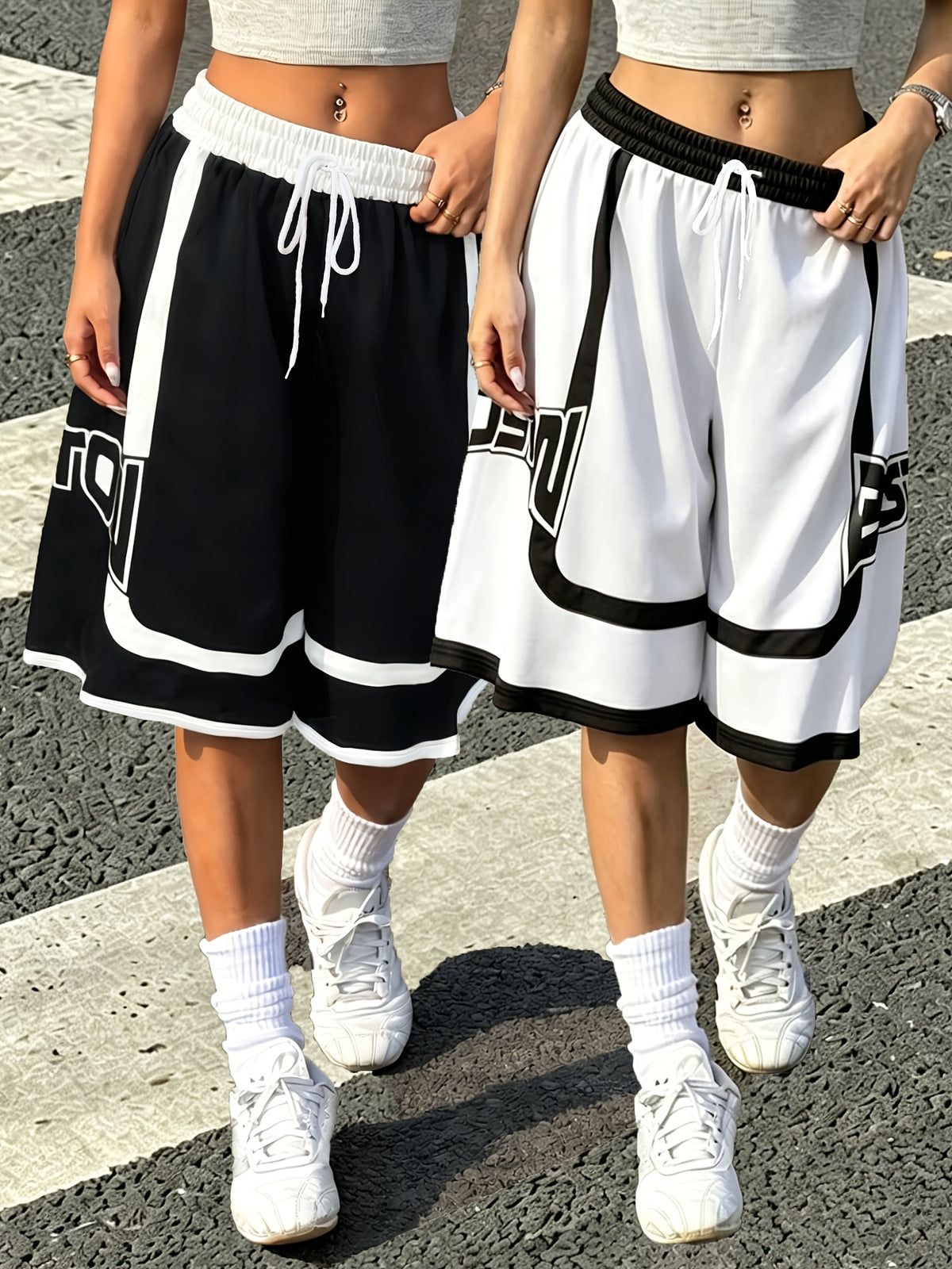 2pcs Set of Letter Print Casual Loose Wide-Leg Bermuda Shorts - Black+White