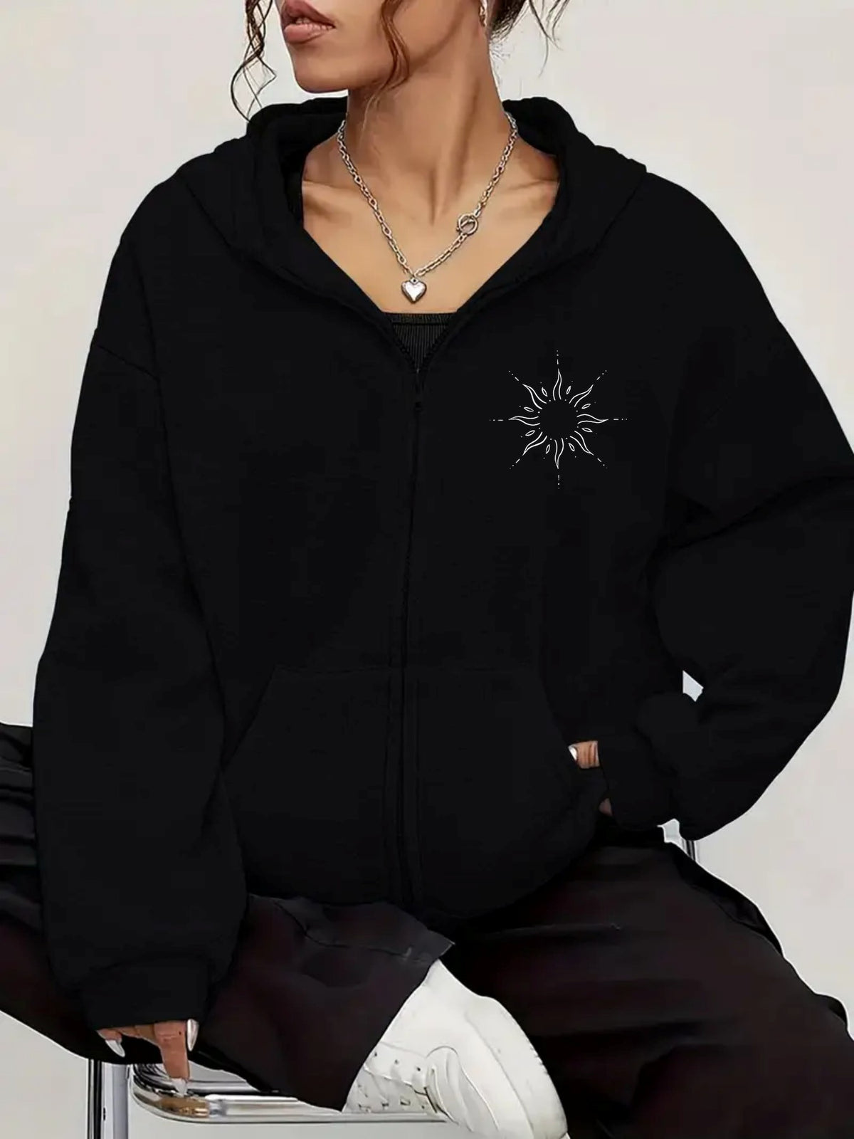 Loose-fit Casual Women's Sun-patterned Hooded Sweatshirt, Daily Outdoor Wear Top with Zipper Hoodie - Comfortable Winter Pullover, Machine-washable Casual Sweatshirt, Autumn/winter Style Hooded Zip-up Pullover - Black