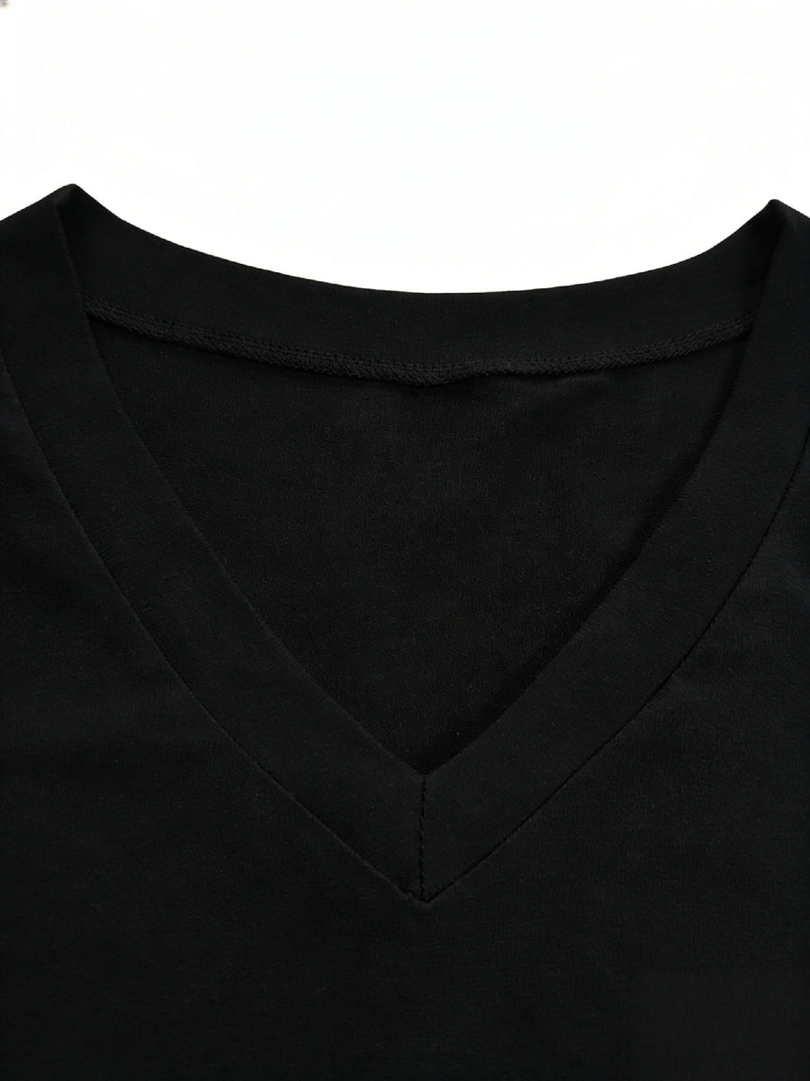 Women'S Fashion V-Neck Tee Featuring Relaxed Drop Shoulders - Black
