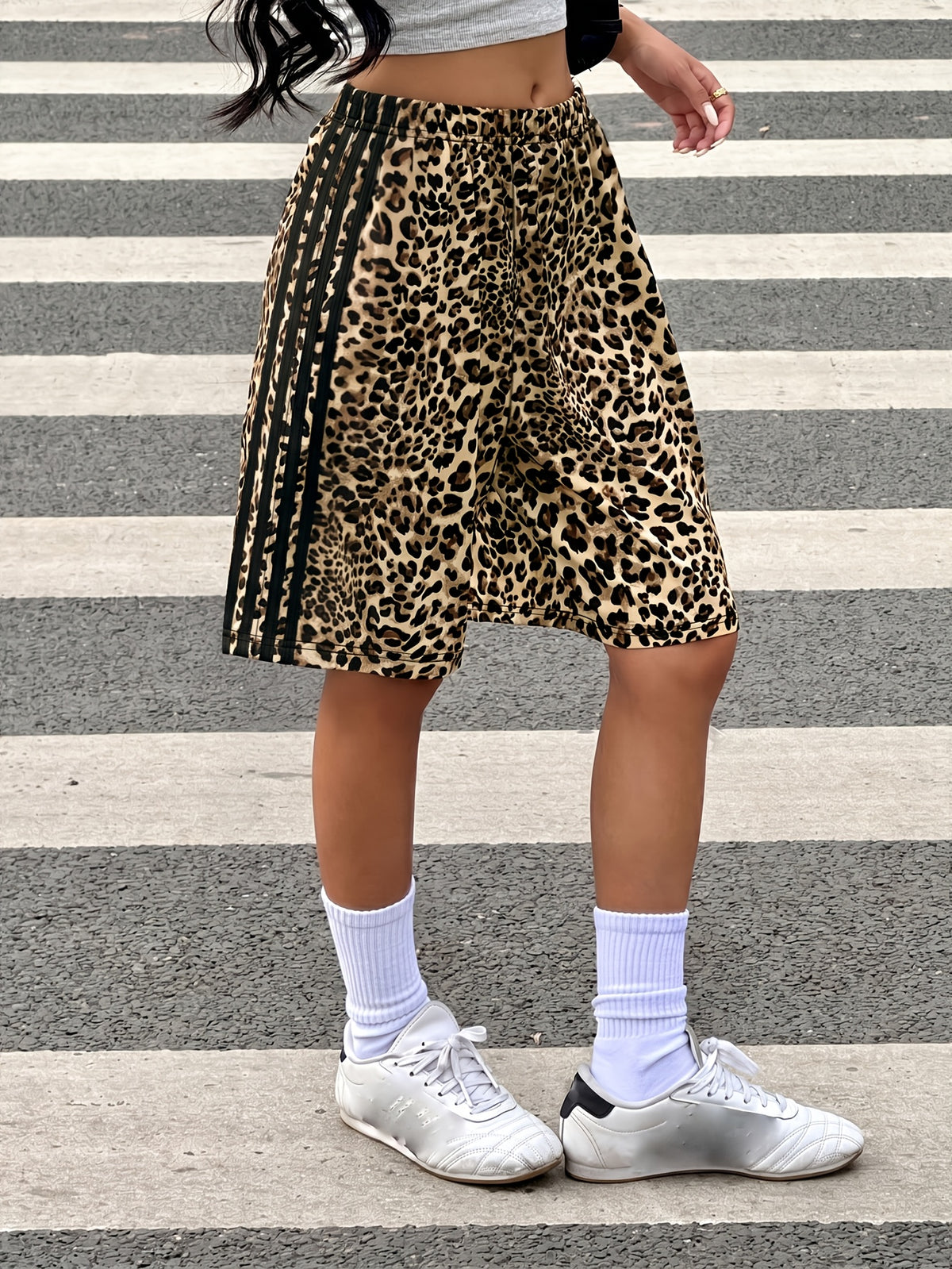 Women's Y2K Full-Body Leopard Print Shorts with Black Striped Side Contrast, Y2K Fashion, Loose Fit, Suitable for Outdoor Casual S, All Seasons, Comfortable to Wear, Summer Essential, Suitable for Casual/Party/Date - Multicolor