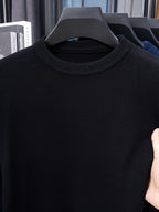 Minimalist City Round Neck Sweater for Daily Commute - Black