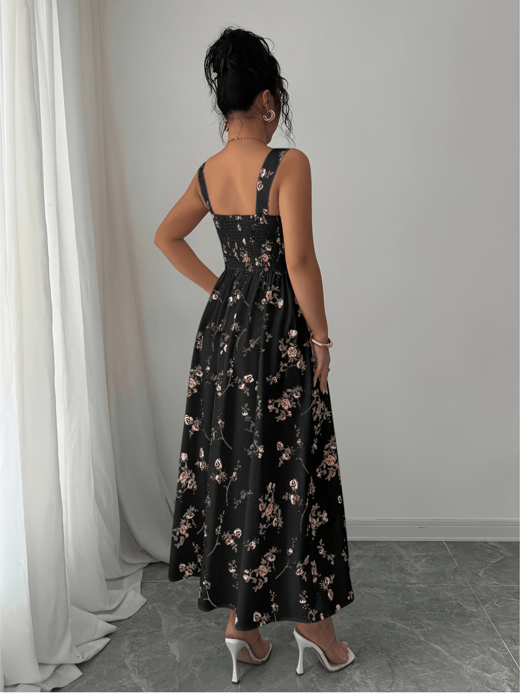 Women's Vintage Square Neck White Floral Print Camisole Dress, Featuring a Effect, Vintage Elegant Vacation Style, Suitable for Summer Dates and Casual Wear in Spring and Summer. Machine Washable - Black